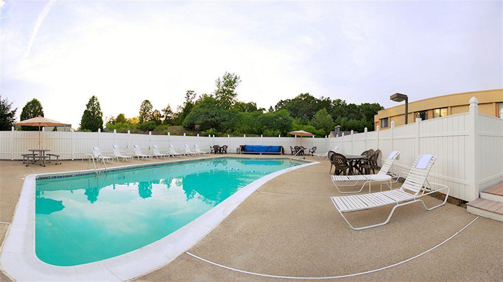 All Seasons Inn & Suites Smithfield Eksteriør billede